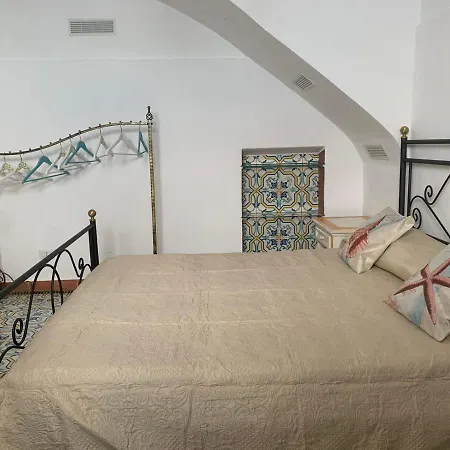 Casa Barbara Frühstückspension 4*